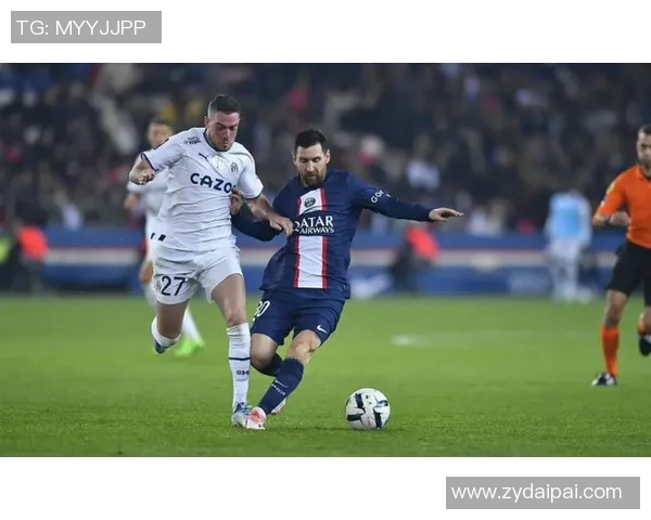 马赛主场迎战巴黎圣日门争夺法甲冠军荣耀的关键之战